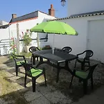 Sg000-035 4 Pieces 6 Couchages Gilles Croix De Vie * Saint Gilles Croix de vie