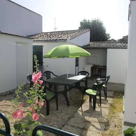 Sg000-035 4 Pièces 6 Couchages Gilles Croix De Vie
