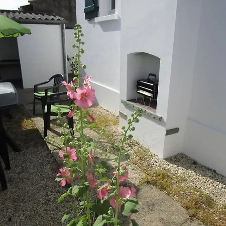 Sg000-035 4 Pieces 6 Couchages Gilles Croix De Vie * سانت جيل كروا دي فيي